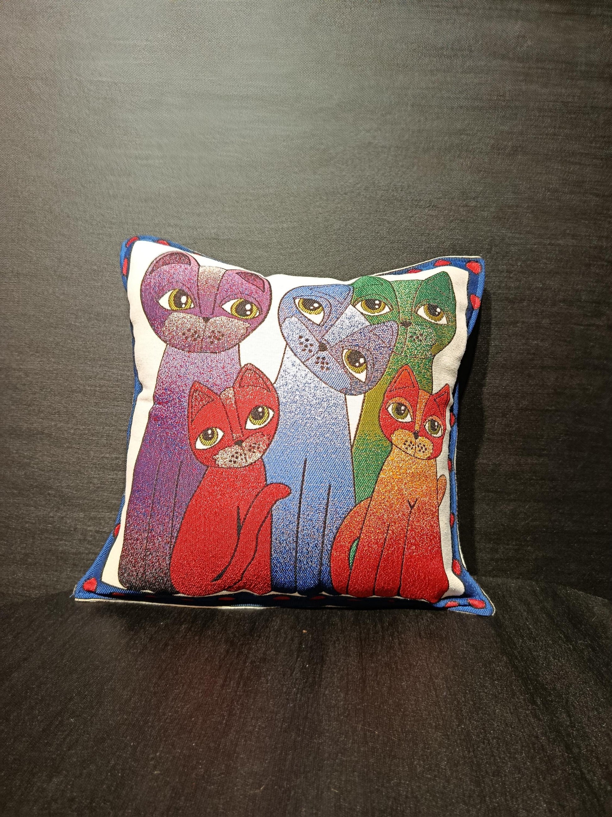 Framed Cat Tapestry Pillow Cover: Colorful Gobelin Jacquard, 40x40cm