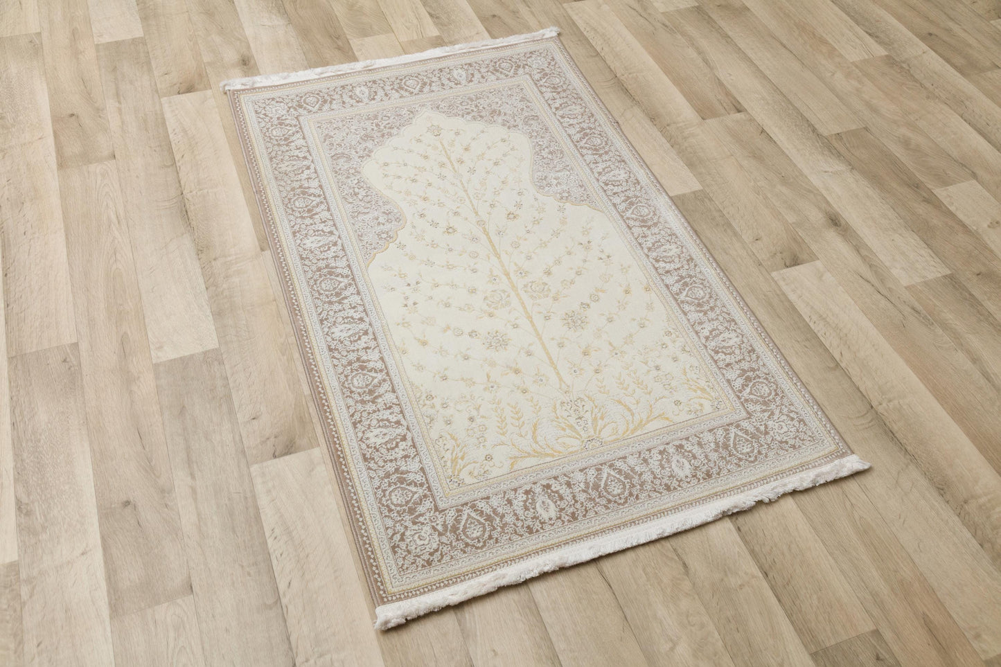 Light Sage Green Turkish Prayer Rug: Soft Islamic Seccade with Floral Design