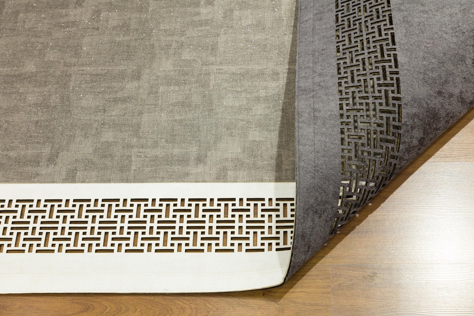 Laser Cut Faux Leather Rug: Modern Geometric Border, Turkish Floor Decor (5x7ft)