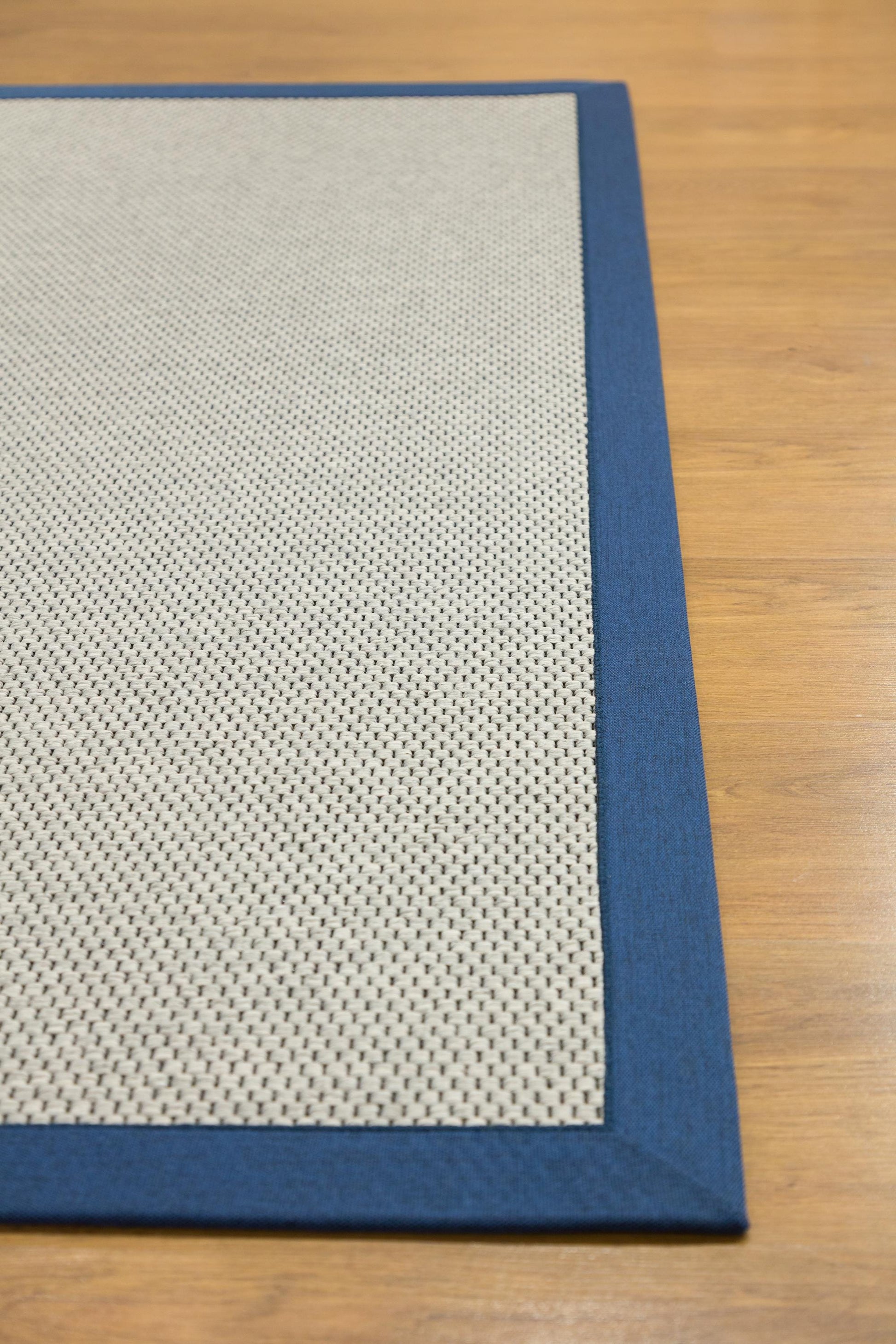 Modern Beige Jute Rug: Blue Fabric Border, Flatweave Outdoor/indoor carpet