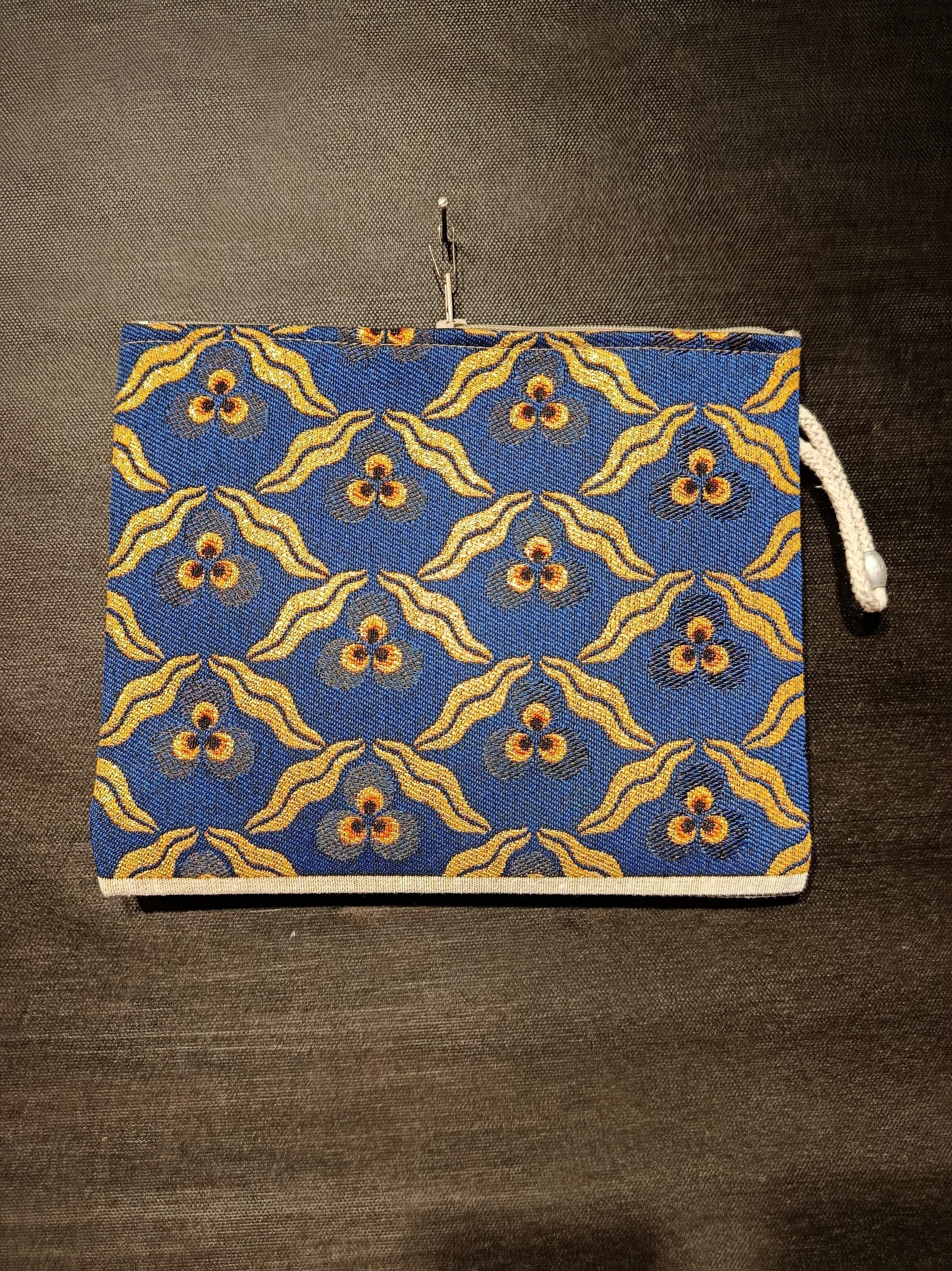 Gobelin Tapestry Clutch Bag: Blue & Yellow Floral, Rope Handle
