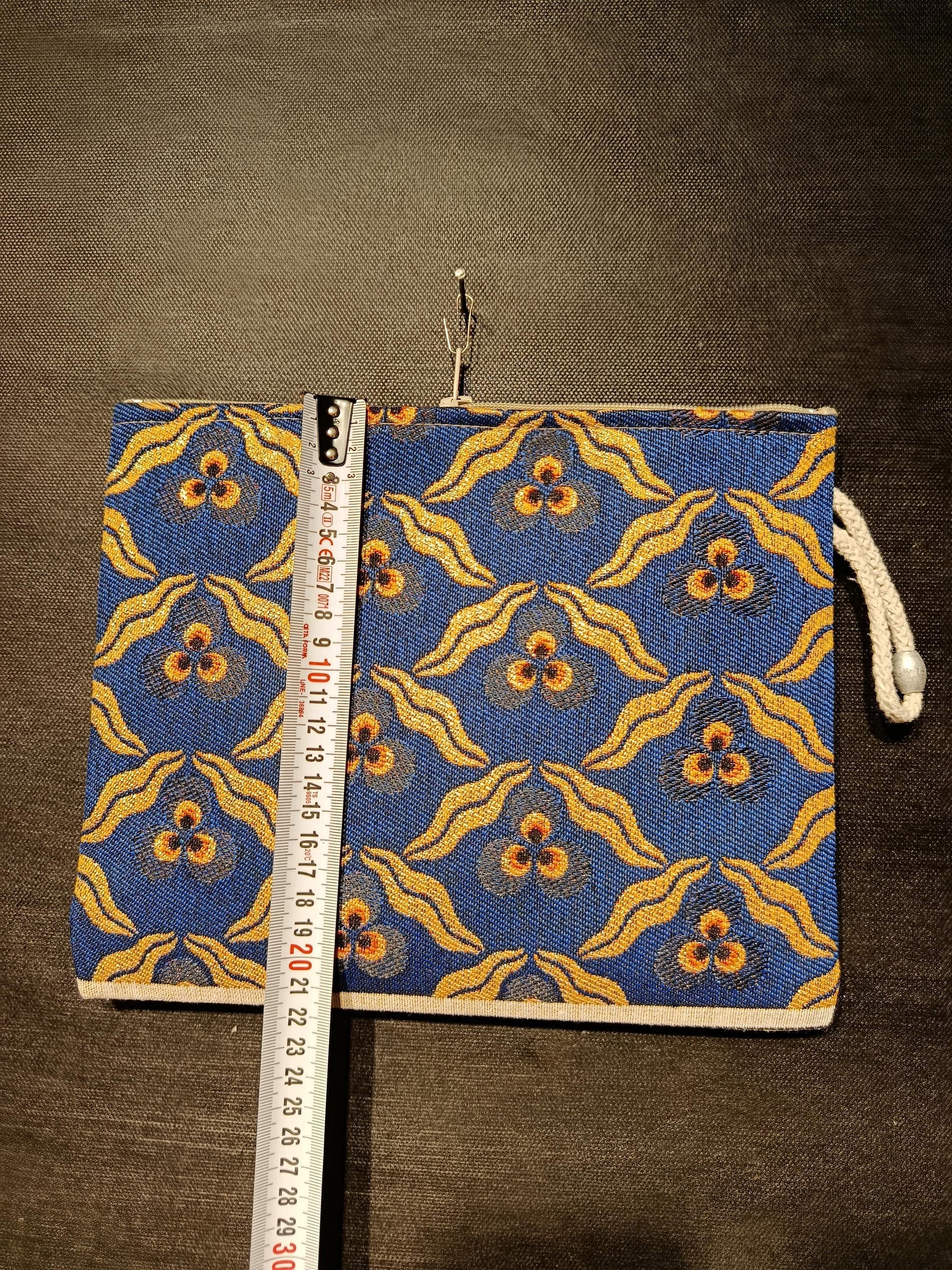 Gobelin Tapestry Clutch Bag: Blue & Yellow Floral, Rope Handle
