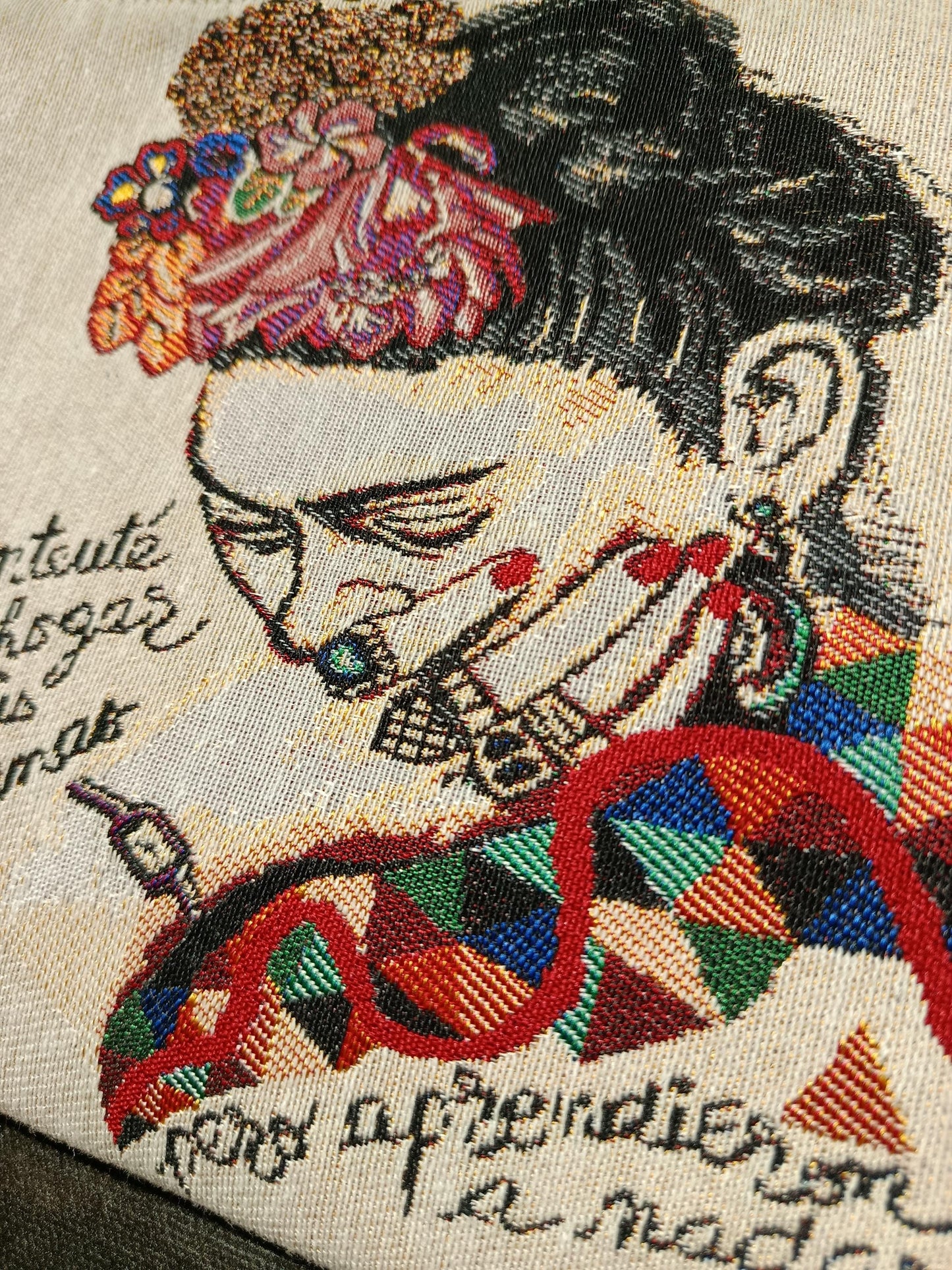 Frida Kahlo Tapestry Clutch: Floral Crown Art Pouch, Handmade in Türkiye