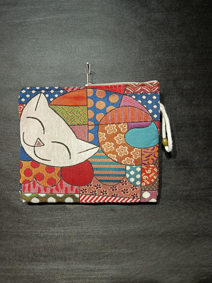 Patchwork Cat Clutch: Handmade Gobelin Zip Bag - Boho Wristlet