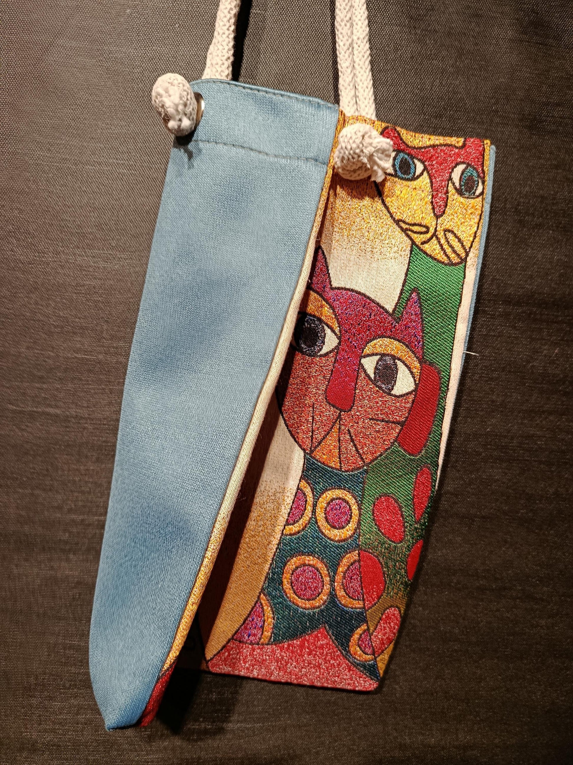Cats of Istanbul Shoulder Bag: Handmade Organic Cotton Blend