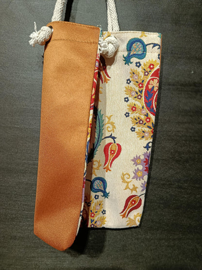 Handmade Tulip Design Shoulder Bag: Organic Cotton Blend