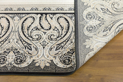 8x11 ft, Fine classic Silk Rug: Black border, with neat Fringes