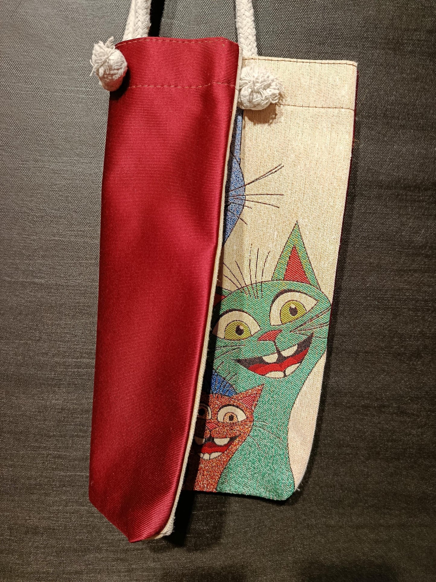 Handmade Shoulder Bag: Colorful Cats Design, Organic Cotton Blend (35cmx45cm)