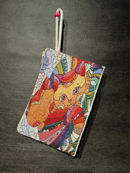 Gobelin Tapestry Cat Purse: Colorful Woven Zip Pouch
