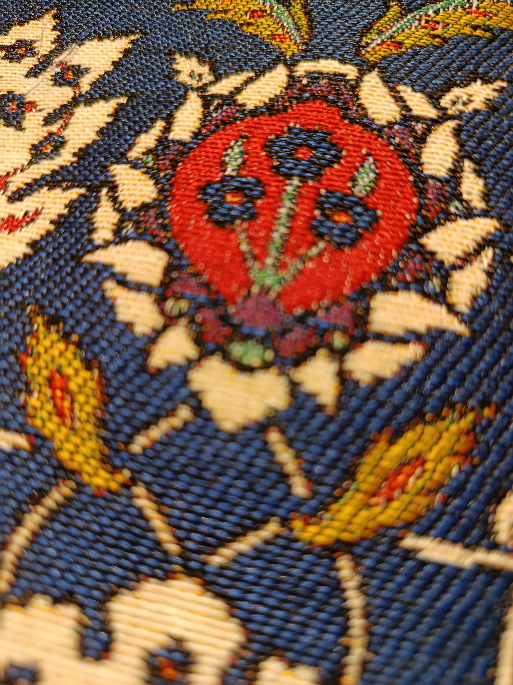 Handmade Gobelin Zipper Pouch – Traditional Turkish Floral Pattern in Blue & Red – Small Clutch Wristlet