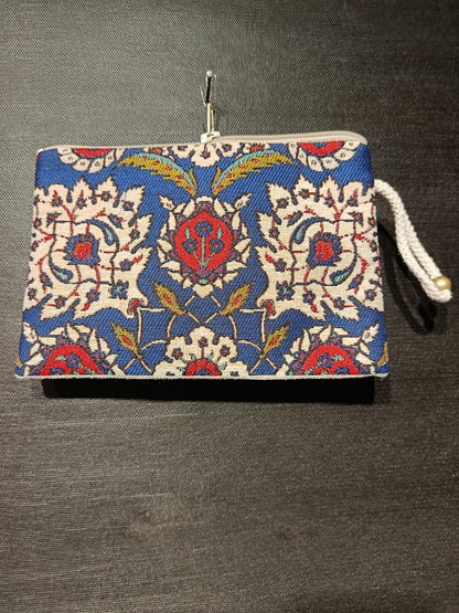 Handmade Gobelin Zipper Pouch – Traditional Turkish Floral Pattern in Blue & Red – Small Clutch Wristlet