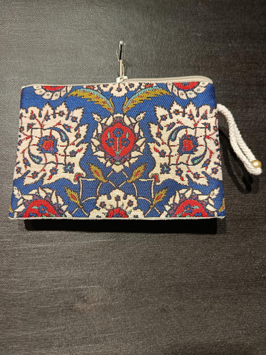 Handmade Gobelin Zipper Pouch – Traditional Turkish Floral Pattern in Blue & Red – Small Clutch Wristlet