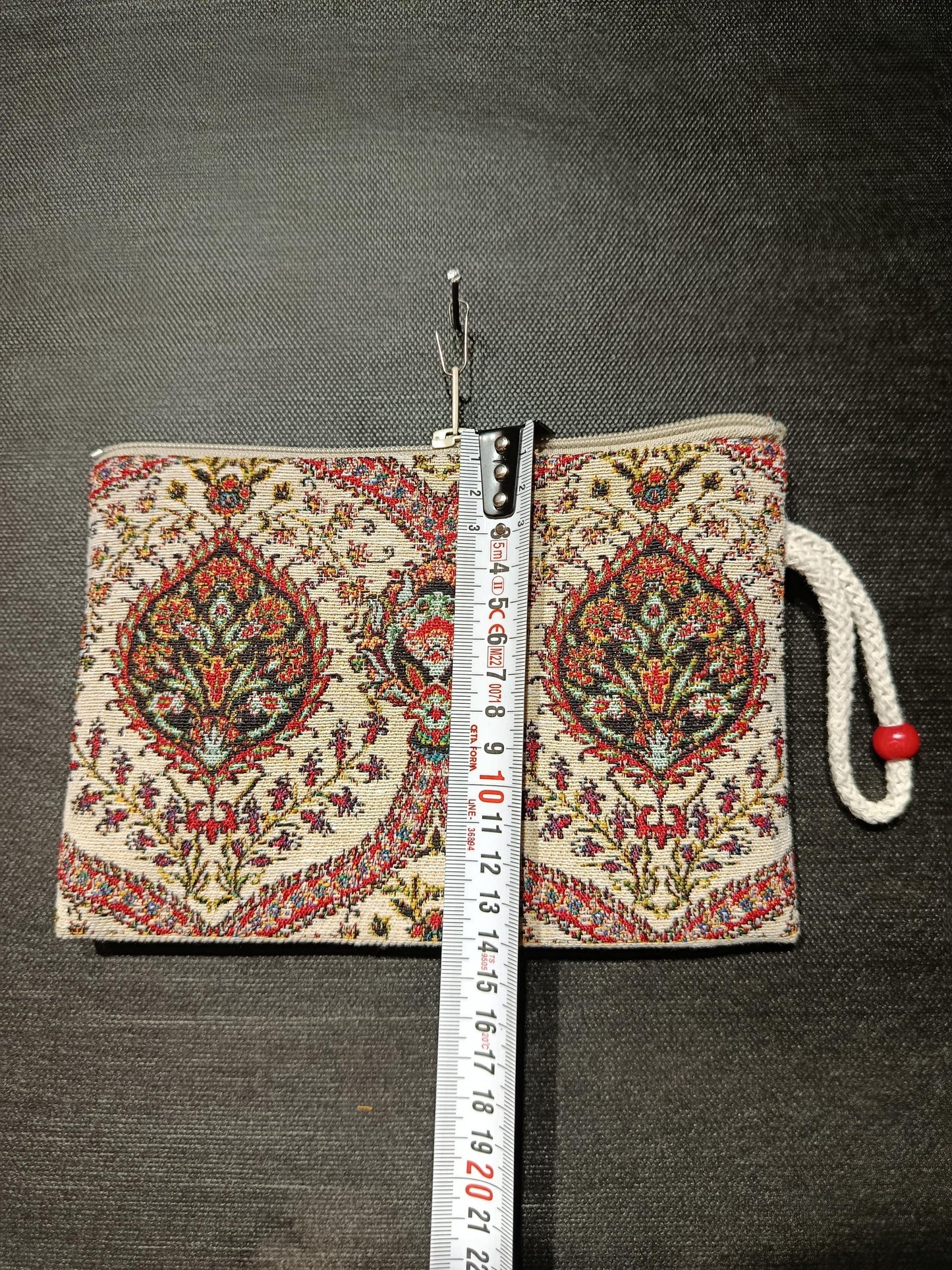 Persian Style Medallion Clutch – Gobelin Tapestry Zipper Pouch with Traditional Oriental Design