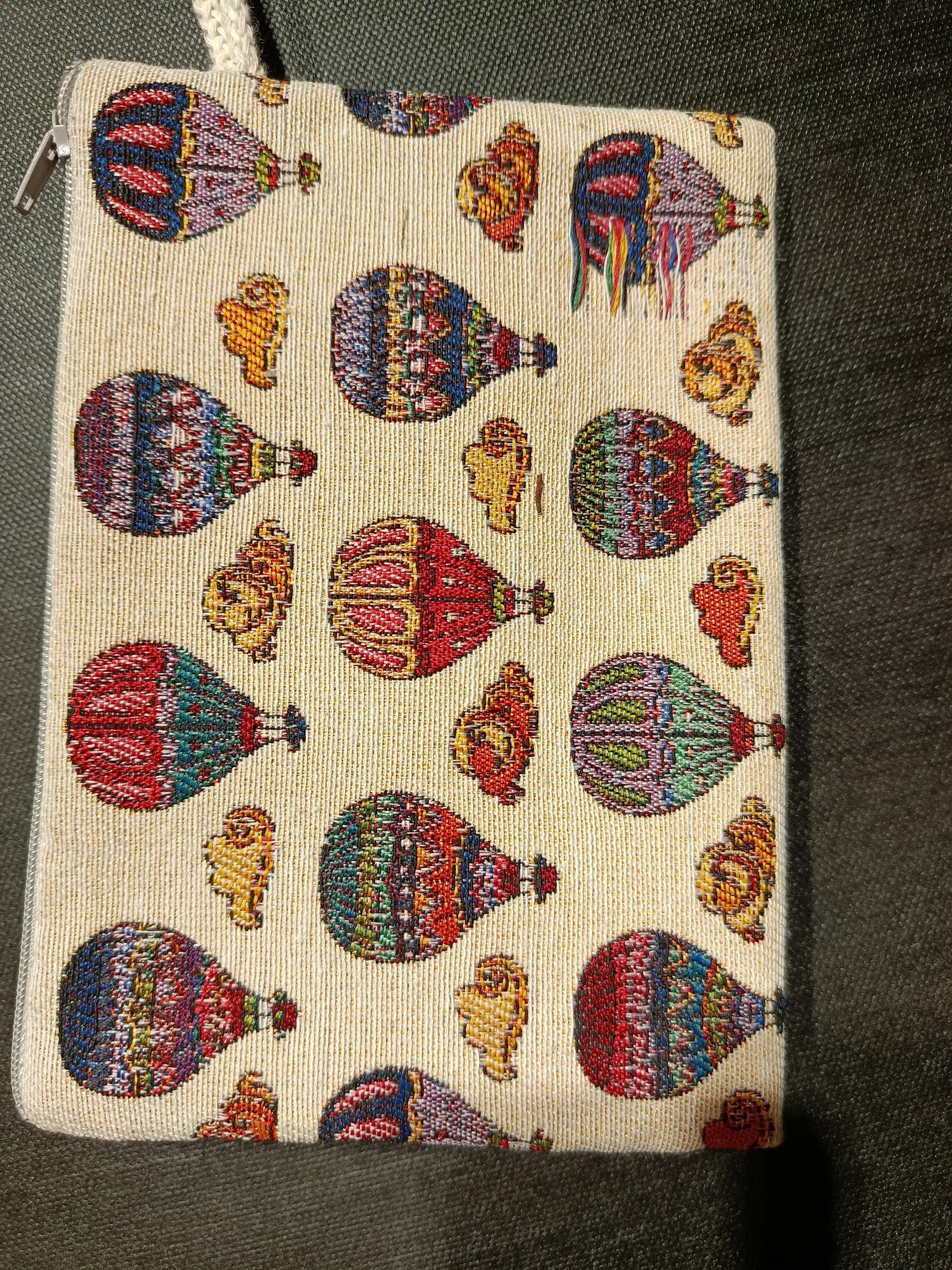 Colorful Hot Air Balloon Tapestry Clutch – Turkish Woven Pouch with Cloud Design