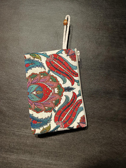 Turkish Tulip Pattern Zipper Pouch – Gobelin Tapestry Clutch Bag, Made in Türkiye