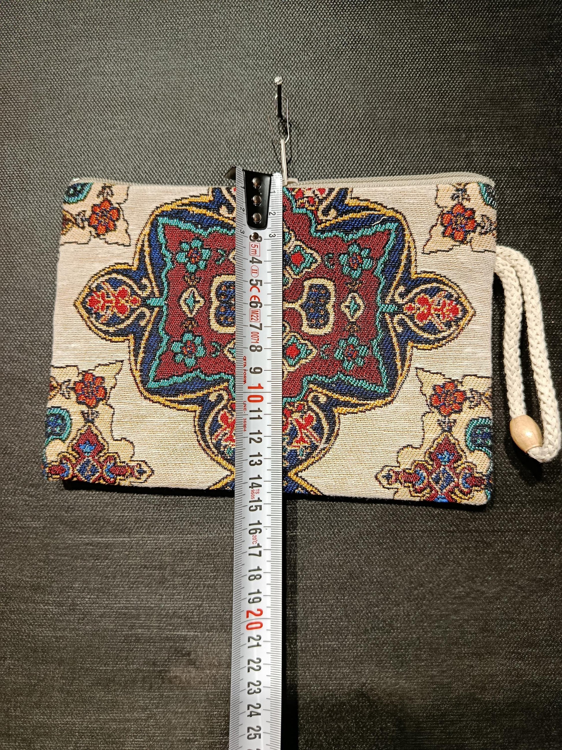 Oriental Pattern Clutch – Turkish Gobelin Tapestry Purse, Vintage-Inspired Zip Pouch Bag