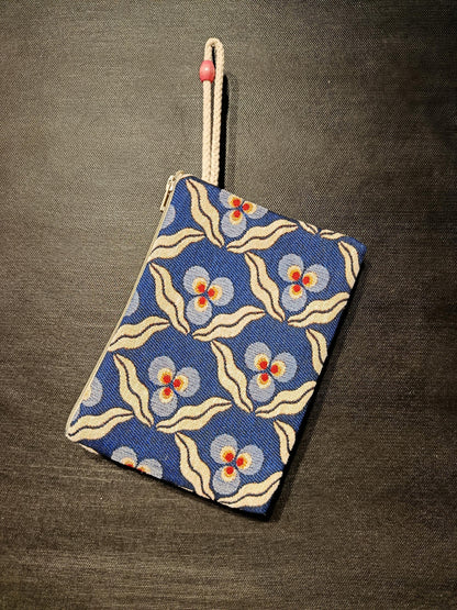 Blue Floral Gobelin Tapestry Clutch – Retro Flower Zip Pouch