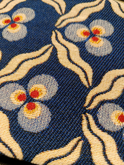 Blue Floral Gobelin Tapestry Clutch – Retro Flower Zip Pouch
