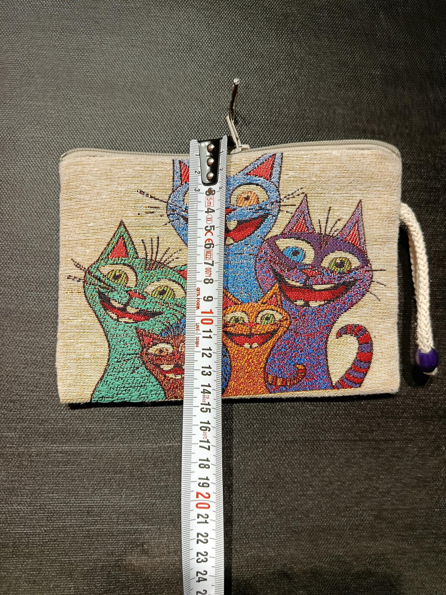 Colorful Cat Tapestry Clutch – Quirky Zip Pouch with Cartoon Cat Print & Wrist Strap