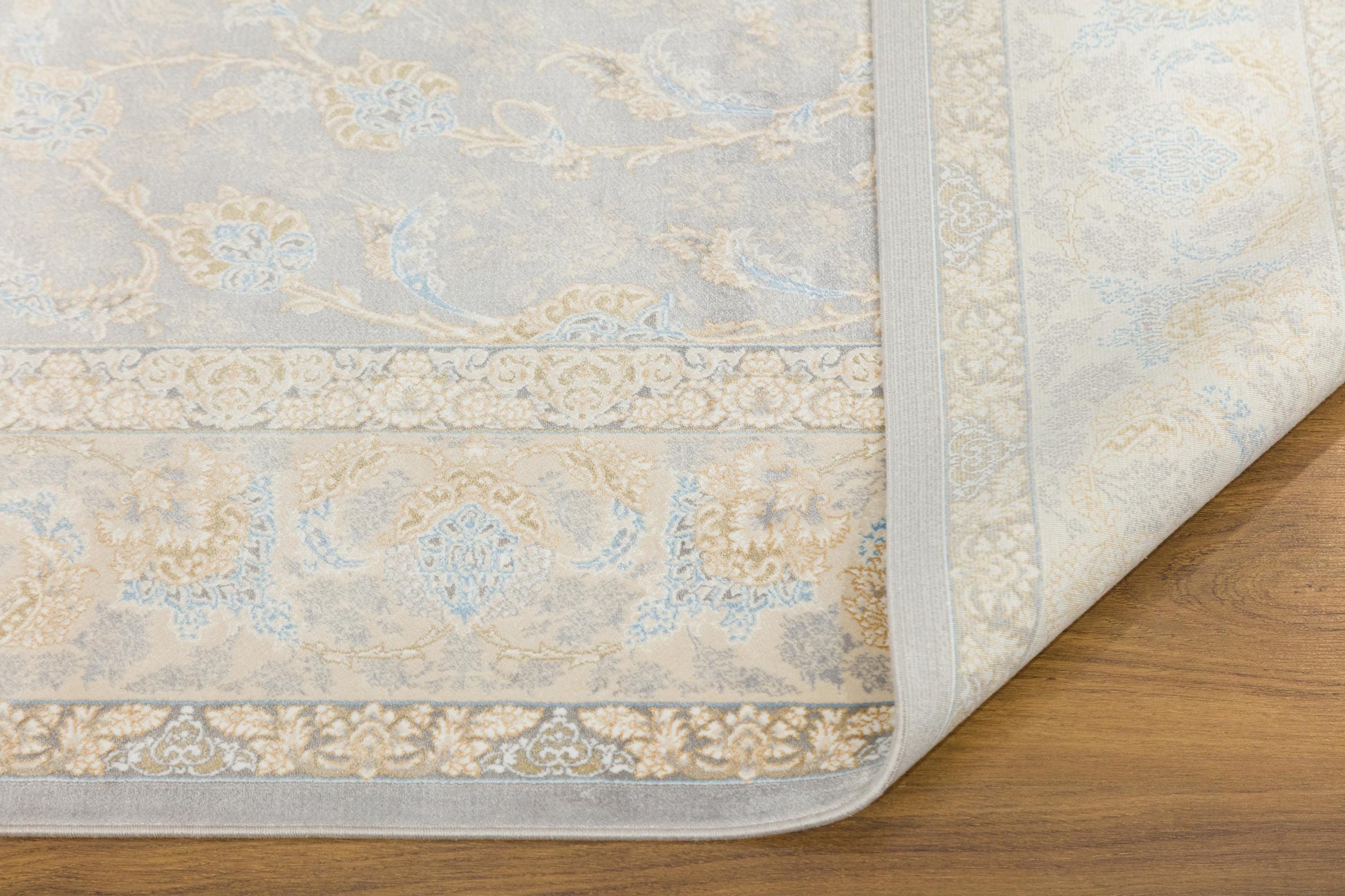 7x10 ft, Classic blue oriental Silk Rug: Bamboo Yarn, fine Fringes
