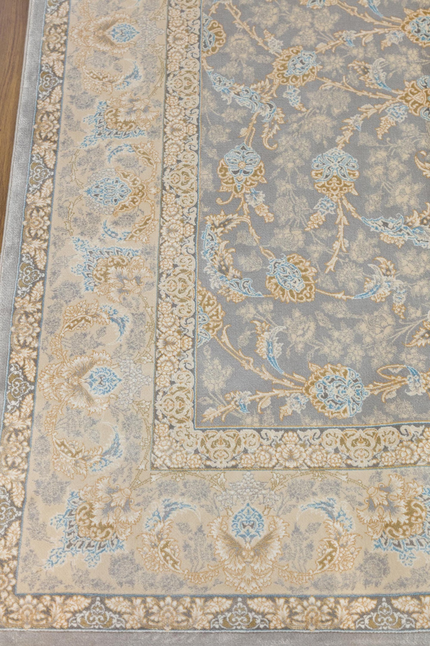 7x10 ft, Classic blue oriental Silk Rug: Bamboo Yarn, fine Fringes