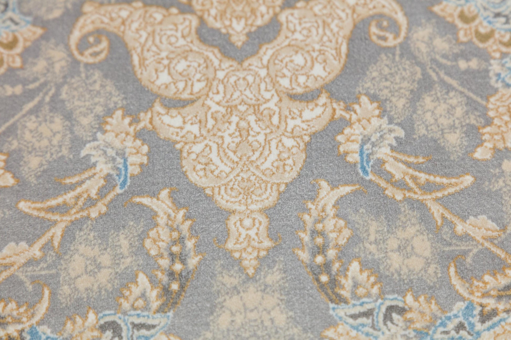 7x10 ft, Classic blue oriental Silk Rug: Bamboo Yarn, fine Fringes