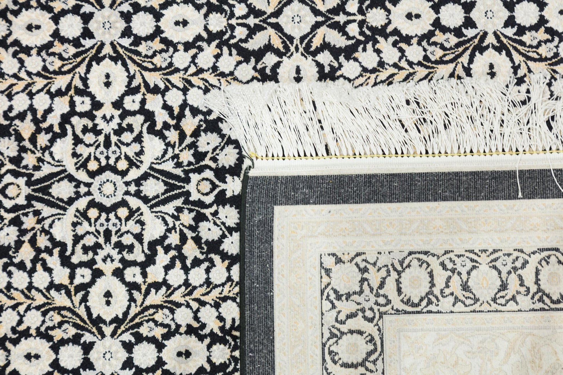 8x11 ft, Classic Black Silk Rug: Oriental black fine carpet with Fringes