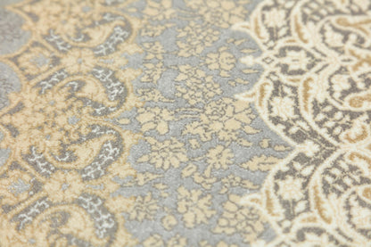 7x10 ft, Gray Silk Rug with medallion design: Classic oriental carpet with fine Fringes