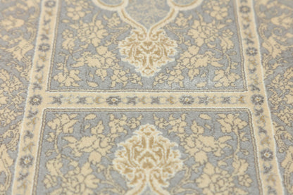 7x10 ft, Gray Silk Rug with medallion design: Classic oriental carpet with fine Fringes