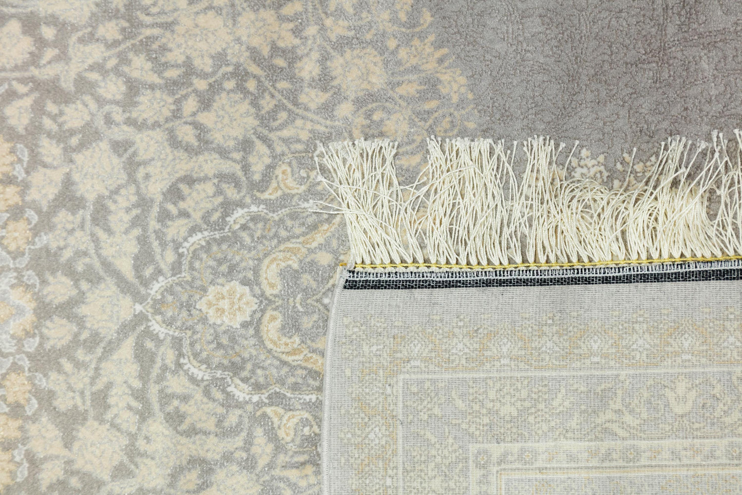 7x10 ft, Gray Silk Rug with medallion design: Classic oriental carpet with fine Fringes