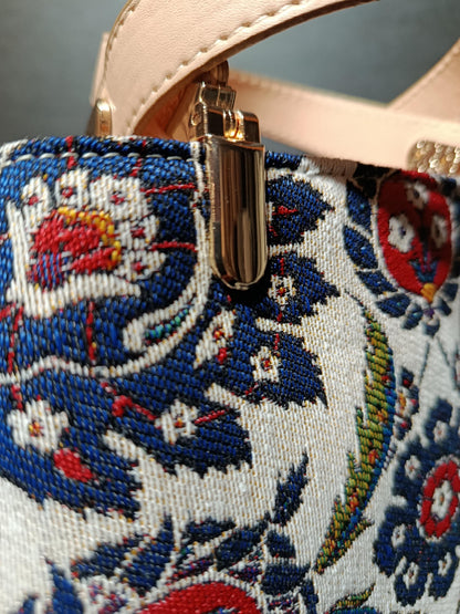Gobelin Tapestry Handbag: Turkish Floral Crossbody Bag with Faux Leather
