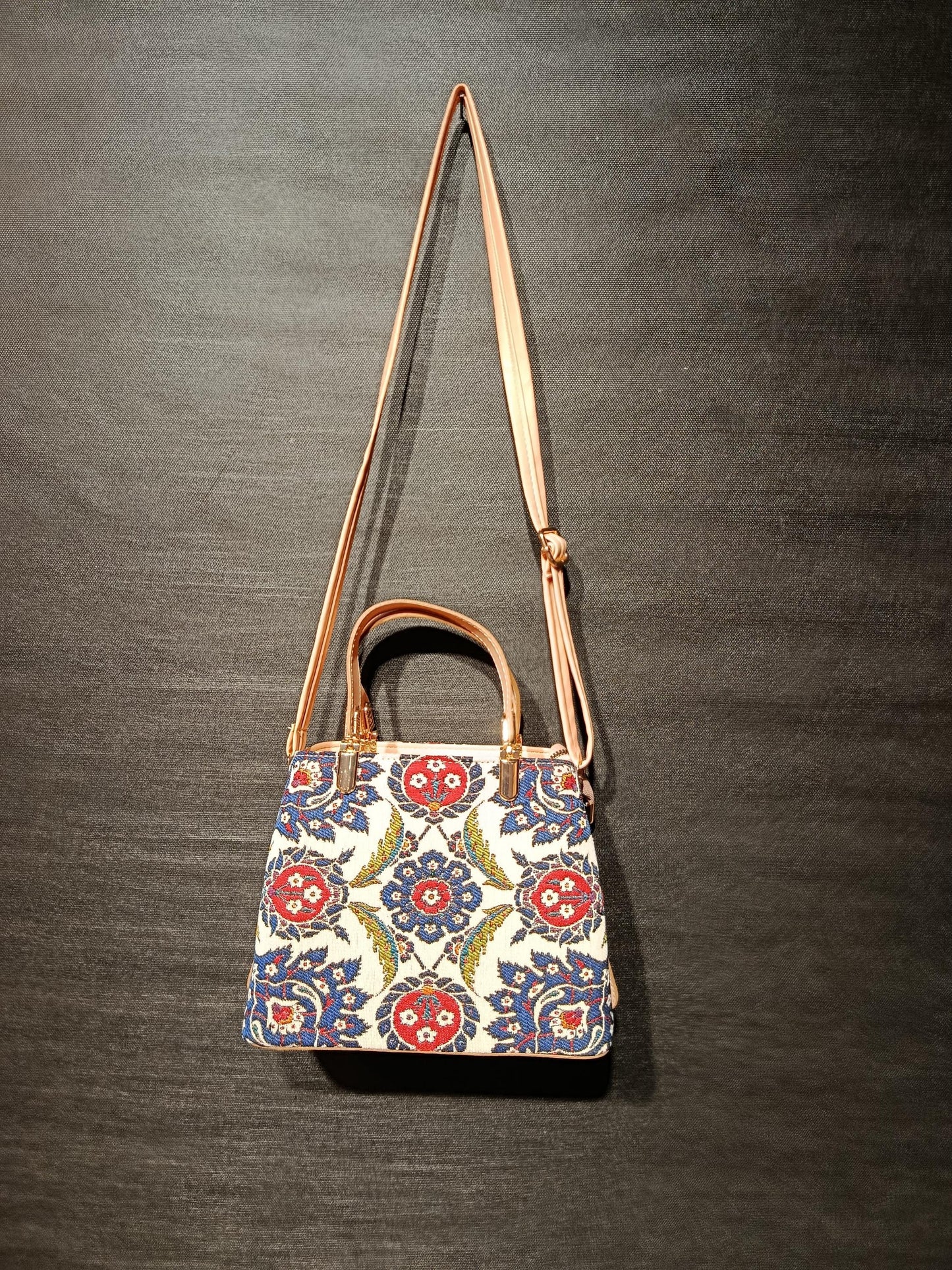 Gobelin Tapestry Handbag: Turkish Floral Crossbody Bag with Faux Leather