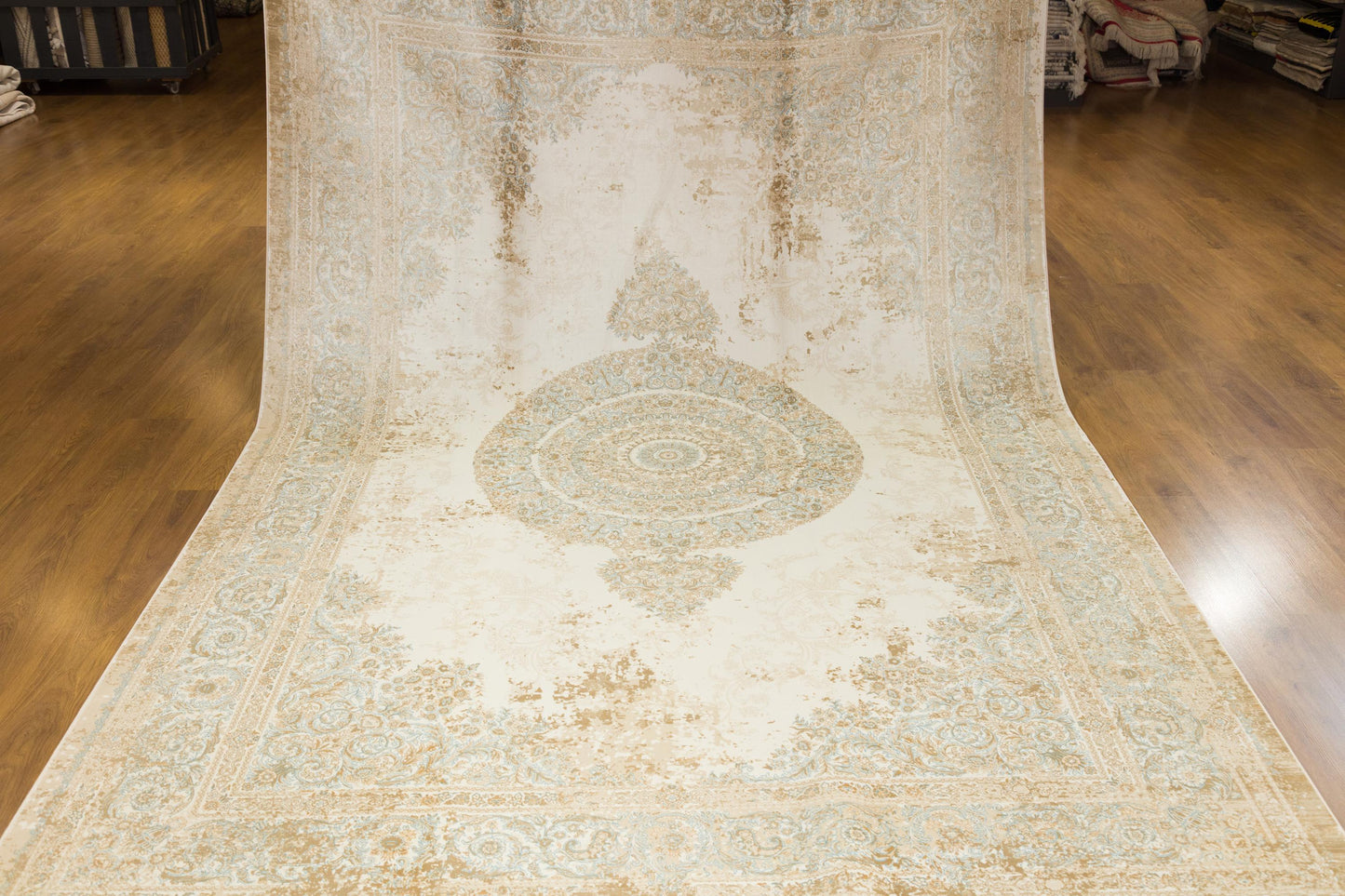 7x10 ft, Beige medallion classic Silk rug with fine tassels