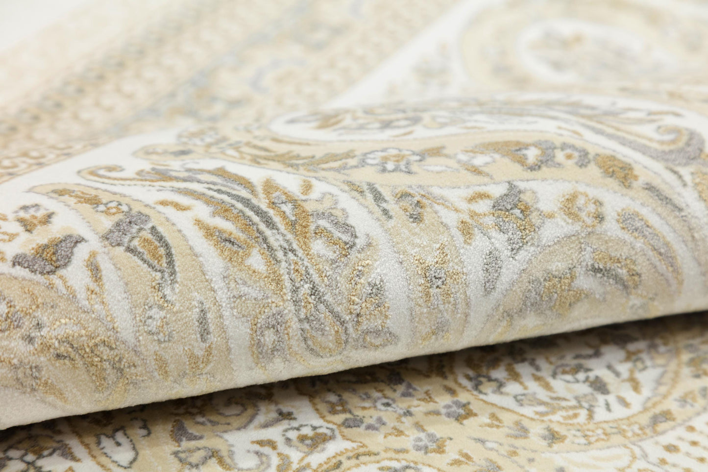 10x13 ft, Beige Classic Silk Rug with paisley desing on the border, fine fringes