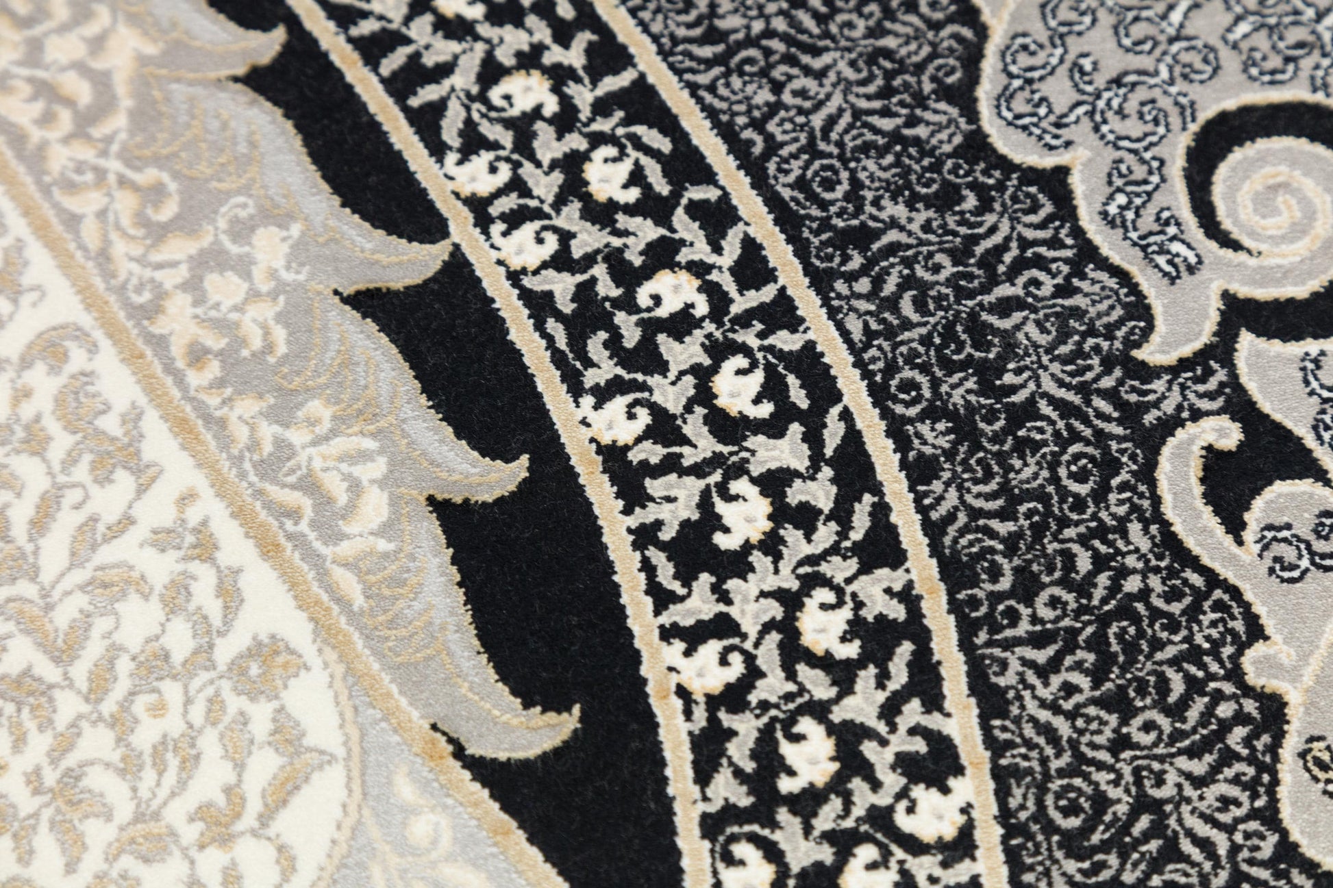 10x13 ft, Black Classic oriental Silk Rug: Fine Medallion Carpet with fringes