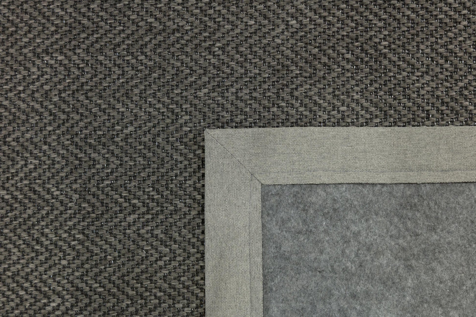 Modern Charcoal Area Rug: Gray Fabric Border, Flatweave Jute Rug