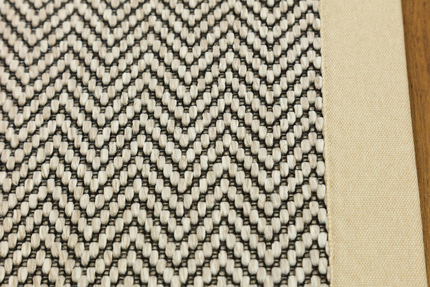 Modern Light Beige Area Rug: Cream Border, Herringbone Flatweave
