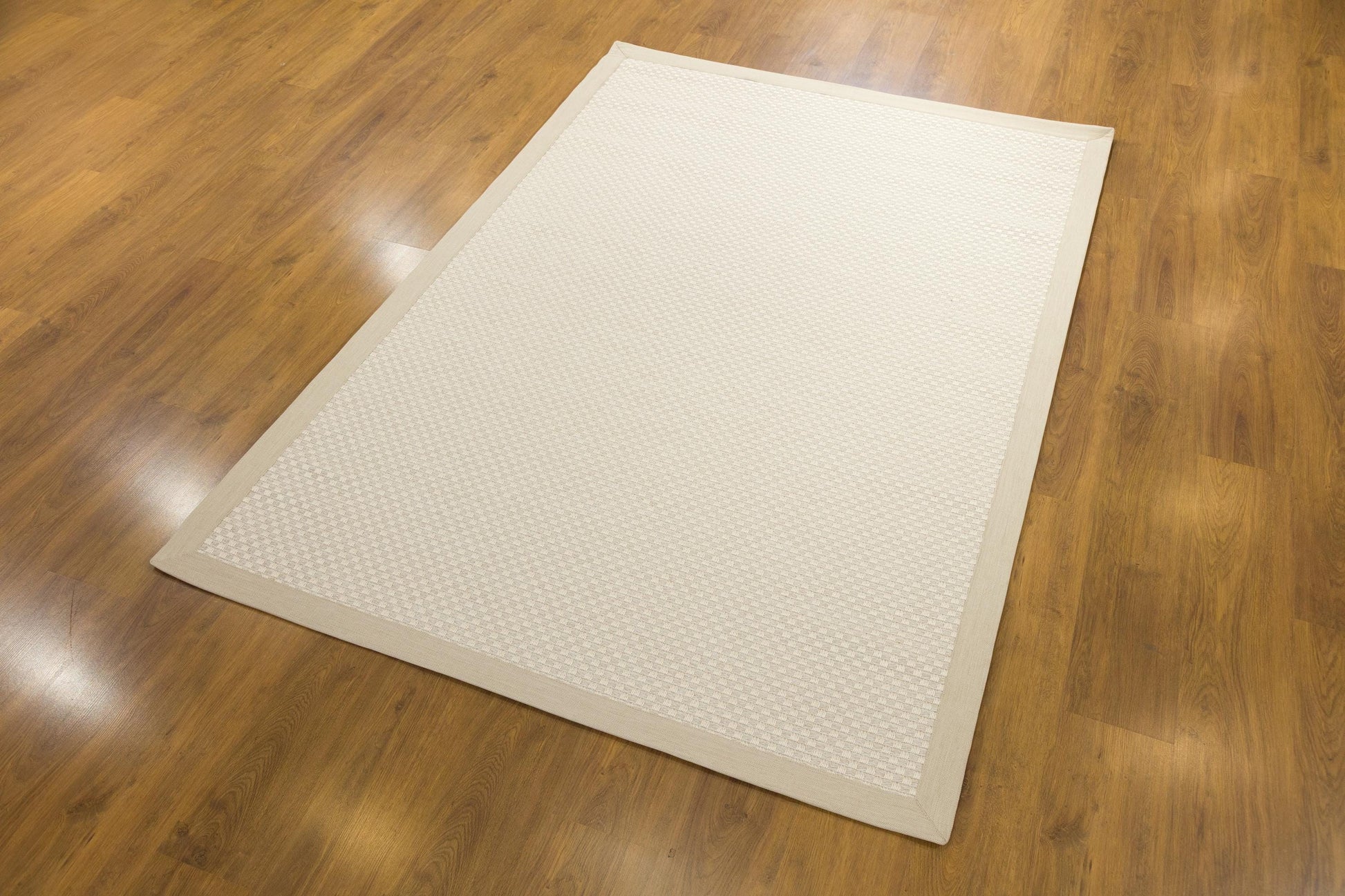 Modern Cream Flatweave Rug: Minimalist Living Room Area Rug 5x7