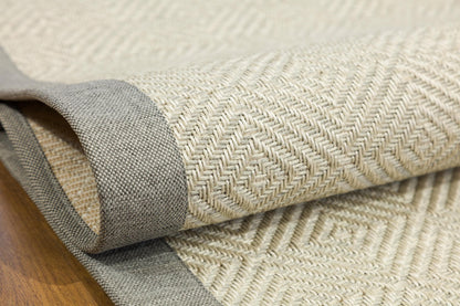 Modern Cream Flatweave Rug: Gray Border Diamond Pattern Area Rug