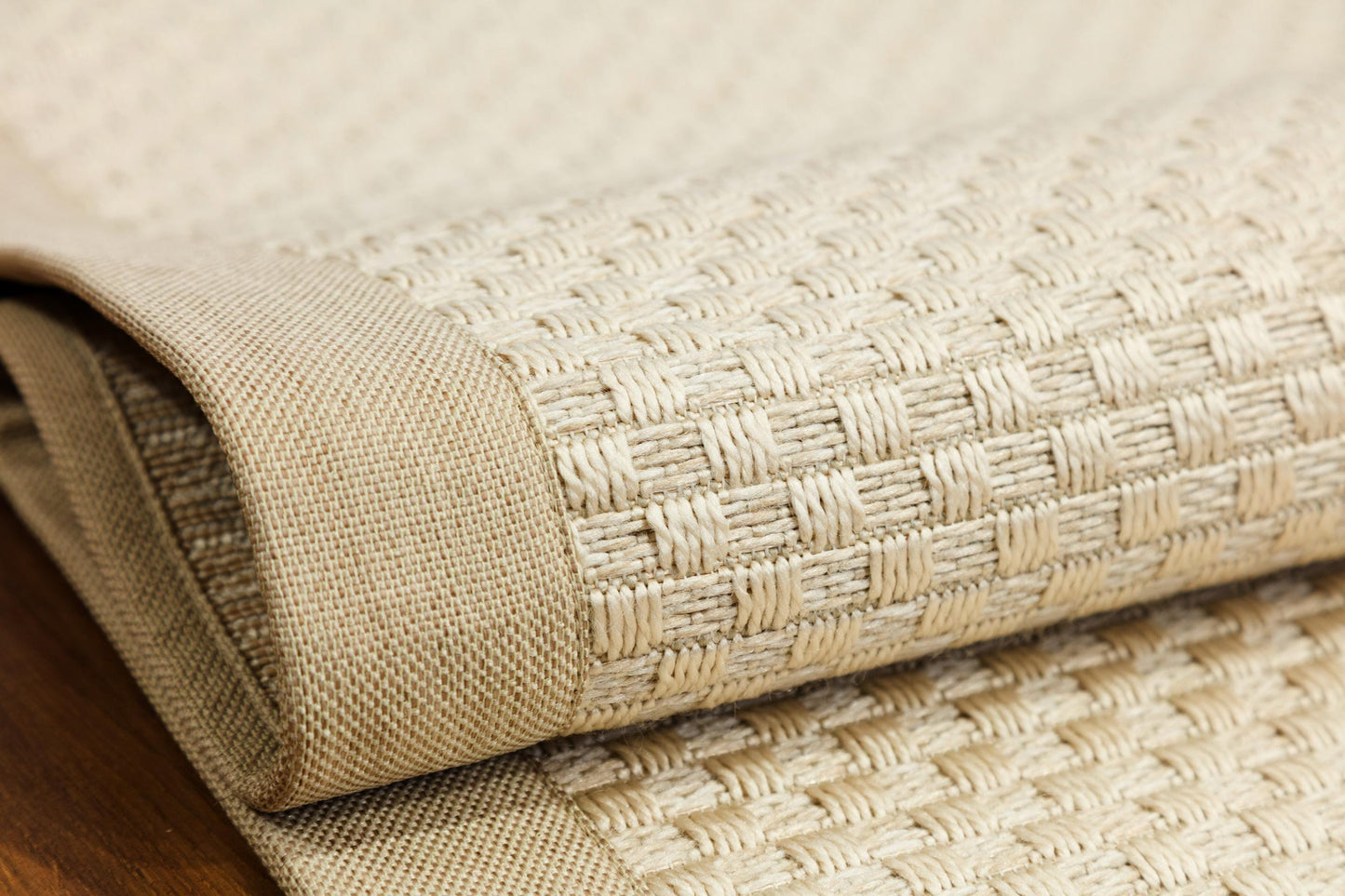 Modern Cream Flatweave Runner Rug: Minimalist hallway carpet