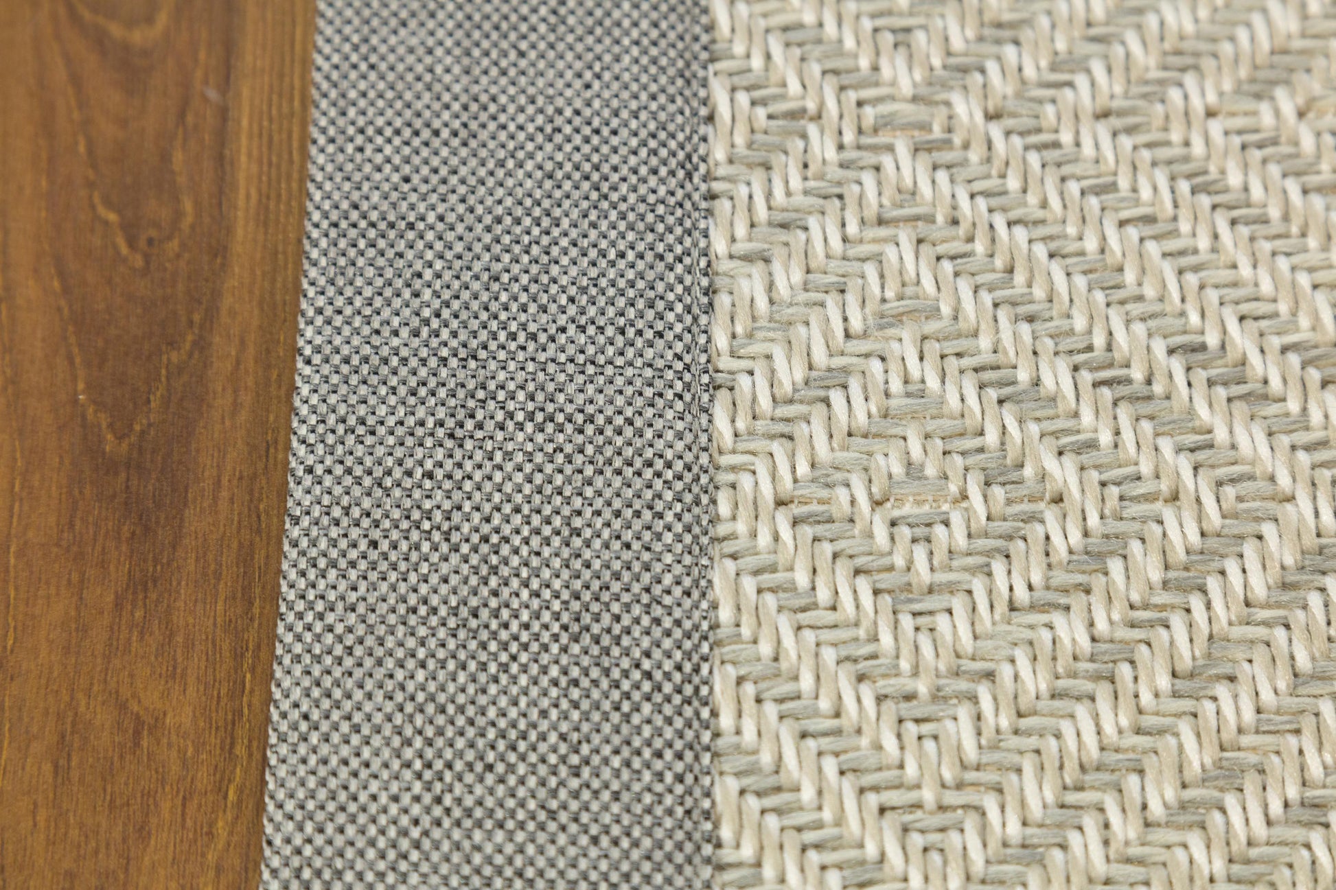 Modern Cream Flatweave Rug: Diamond Pattern Runner with Gray Border