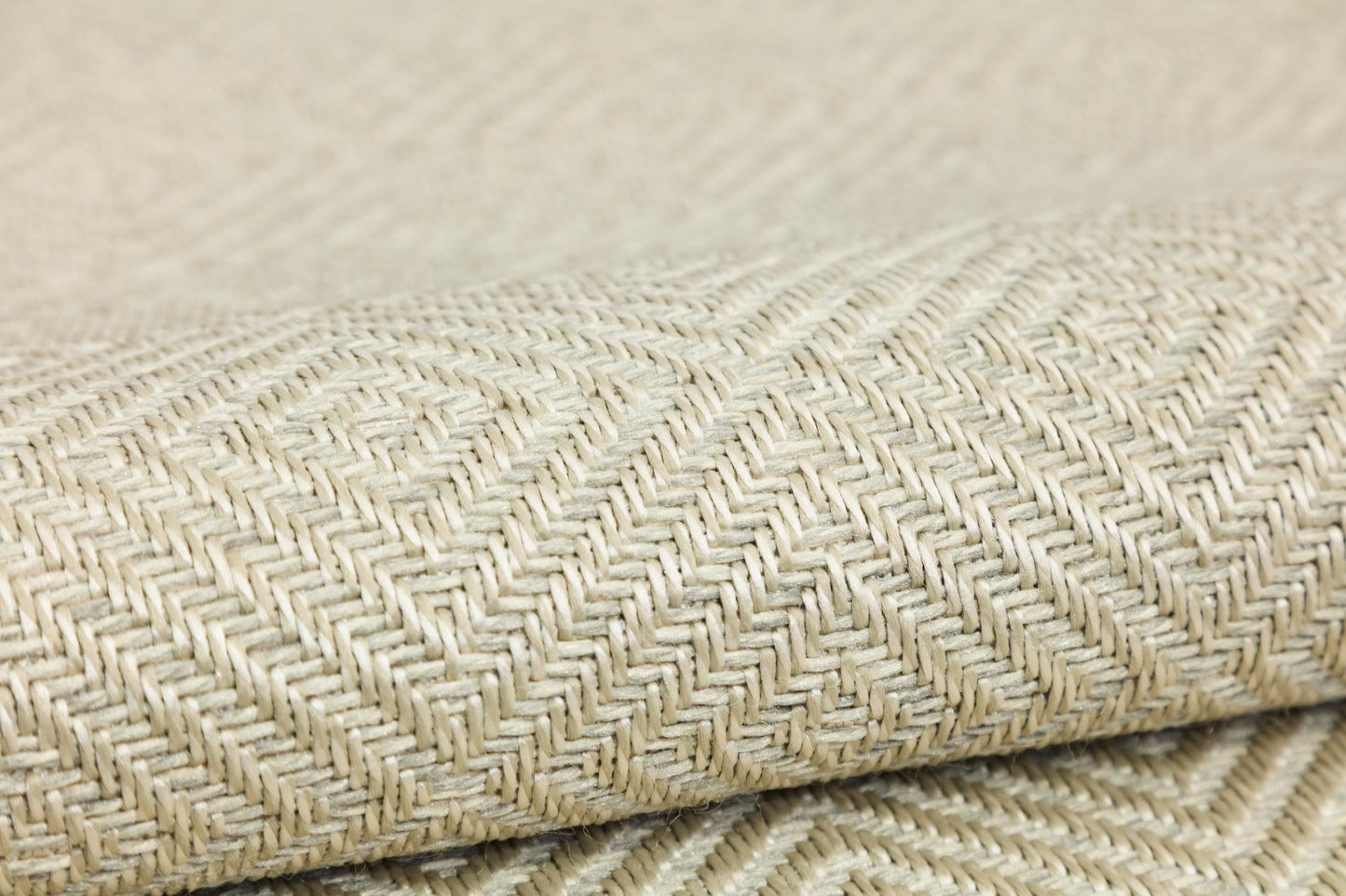 Modern Cream Flatweave Rug: Diamond Pattern Runner with Gray Border