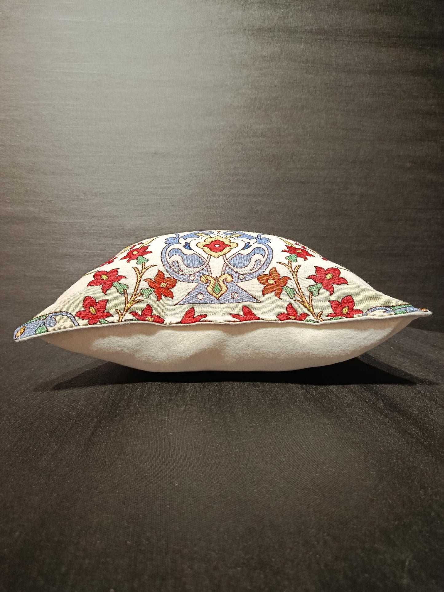 Embroidered Ottoman Vase Pillow Cover: Turkish Floral Cushion, Handmade