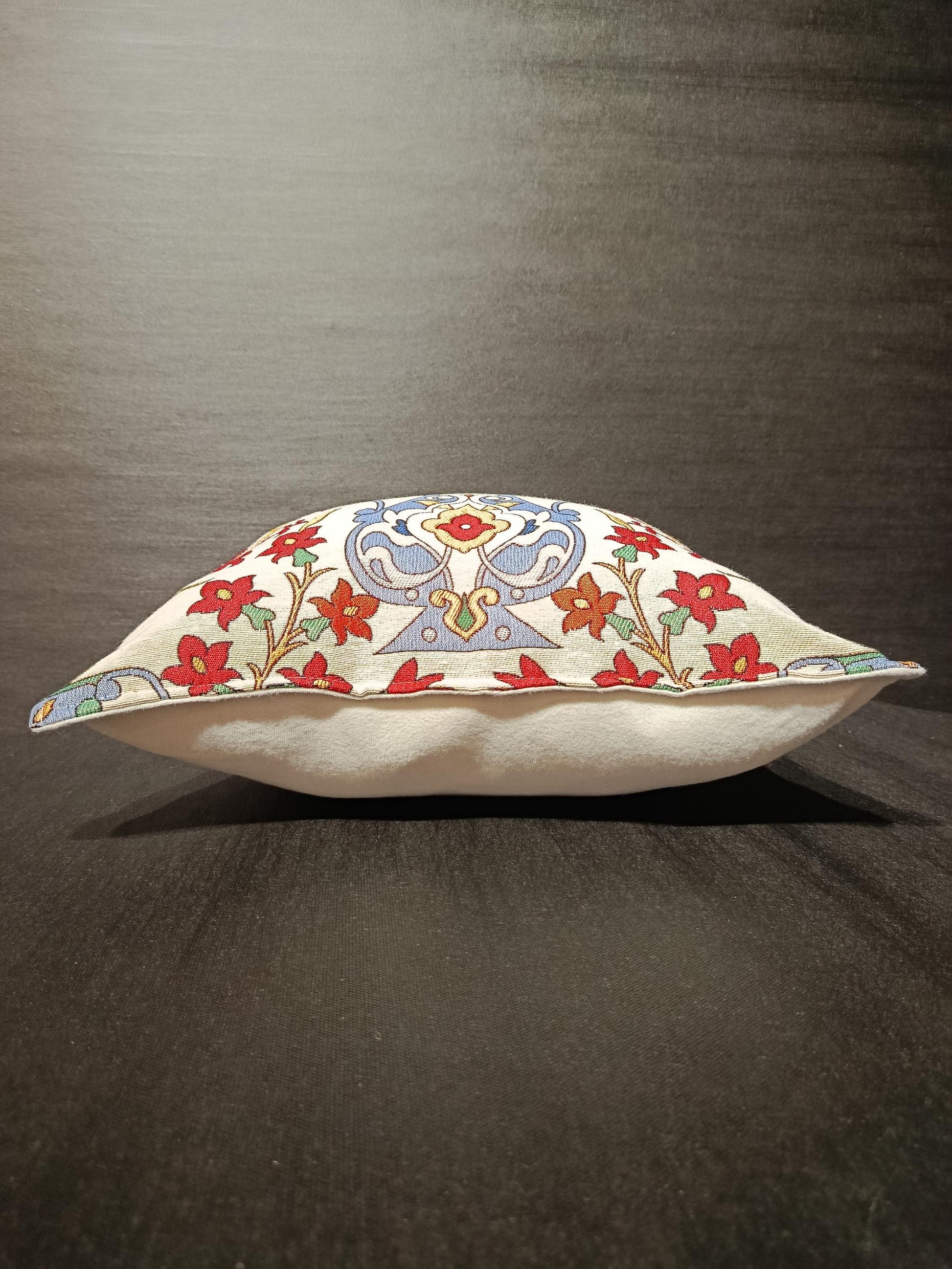 Embroidered Ottoman Vase Pillow Cover: Turkish Floral Cushion, Handmade