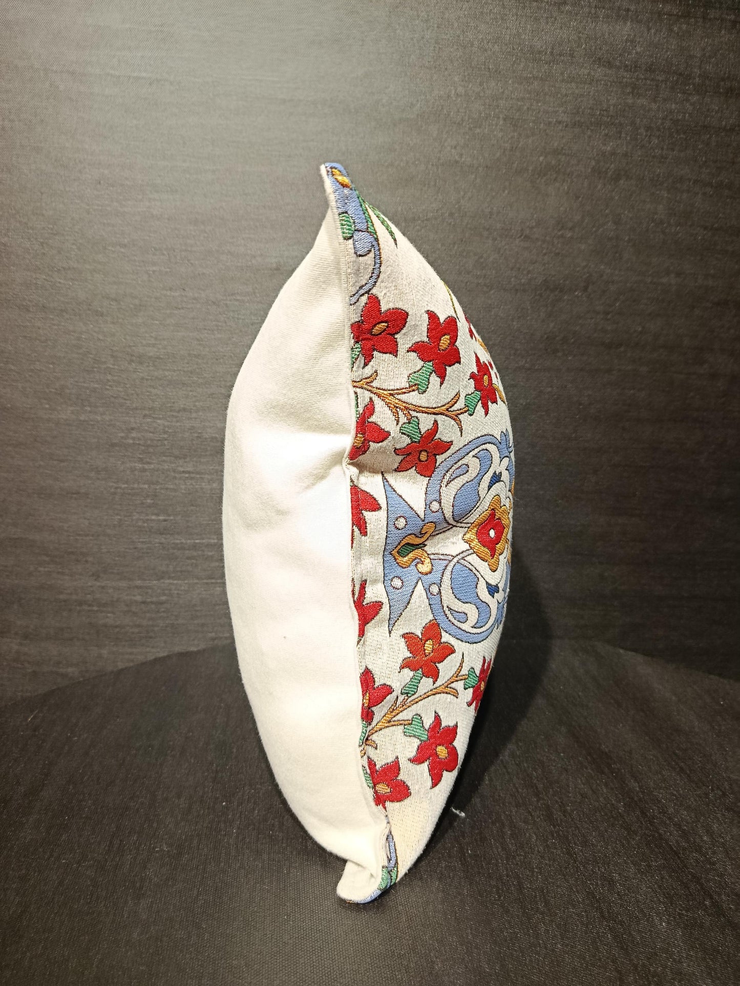 Embroidered Ottoman Vase Pillow Cover: Turkish Floral Cushion, Handmade