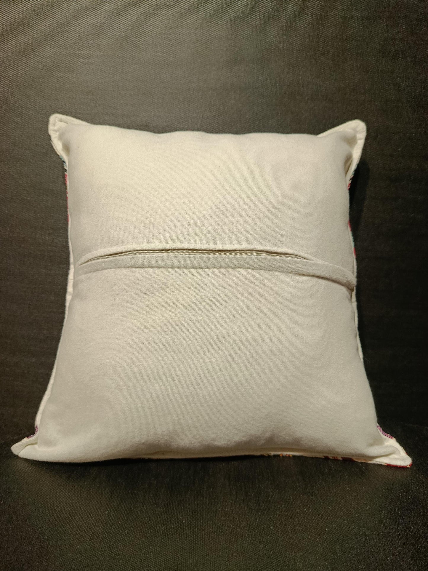 Red Tulip Ottoman Cushion Cover: Gobelin Jacquard Turkish Pillow