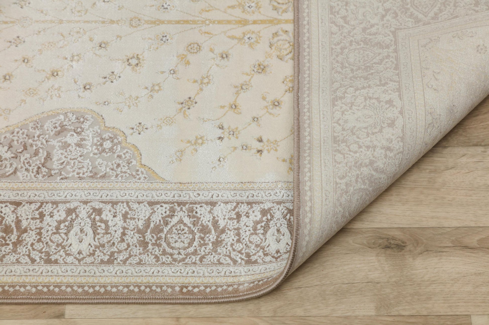 Light Sage Green Turkish Prayer Rug: Soft Islamic Seccade with Floral Design