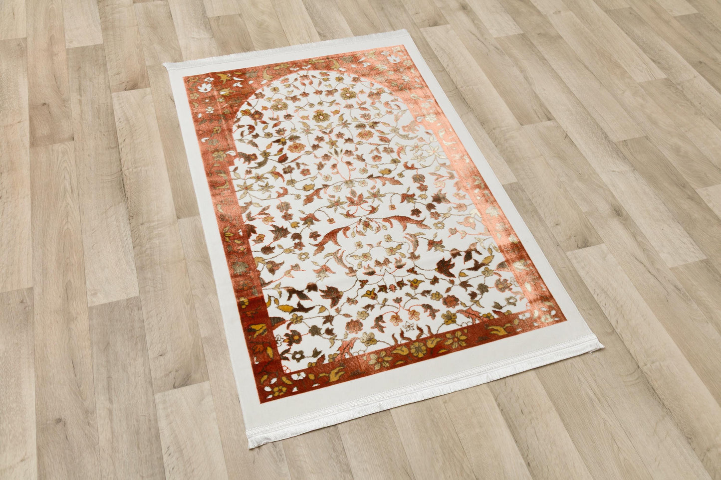Floral Turkish Prayer Rug: Elegant Mihrab Design - Made in Türkiye