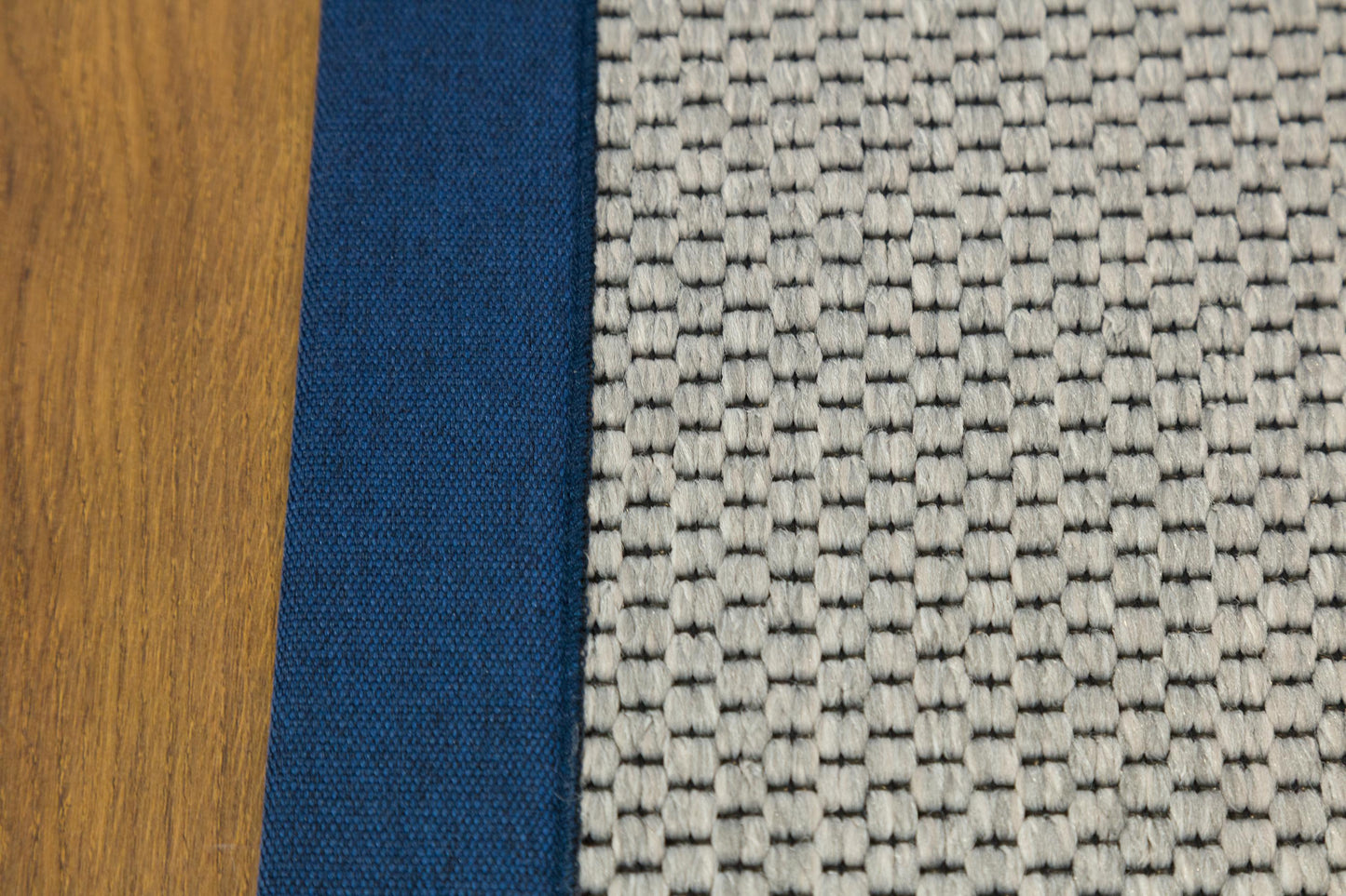 Modern Beige Jute Rug: Blue Fabric Border, Flatweave Outdoor/indoor carpet