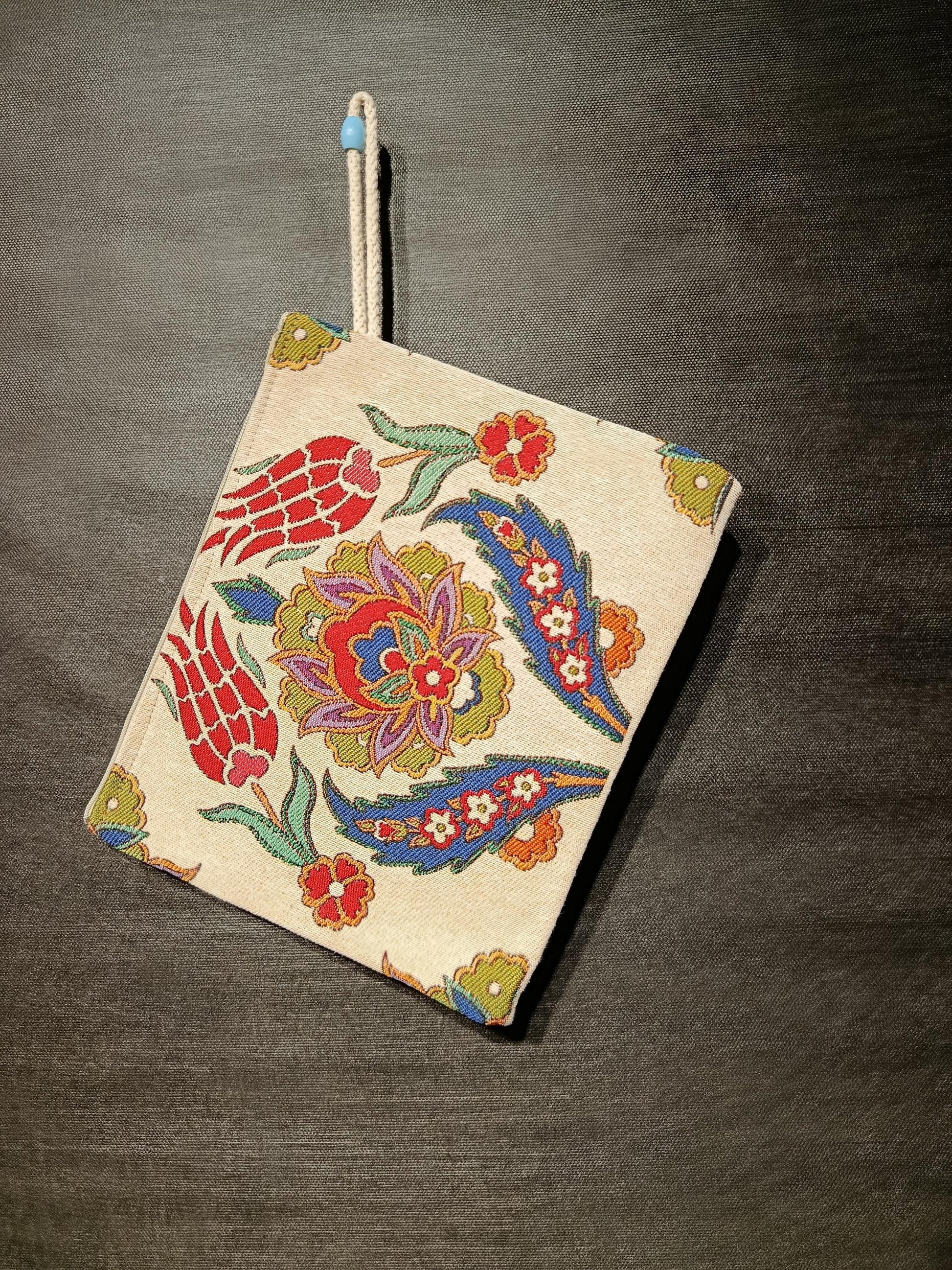 Ottoman Tulip Gobelin Clutch: Handmade Turkish Tapestry Bag